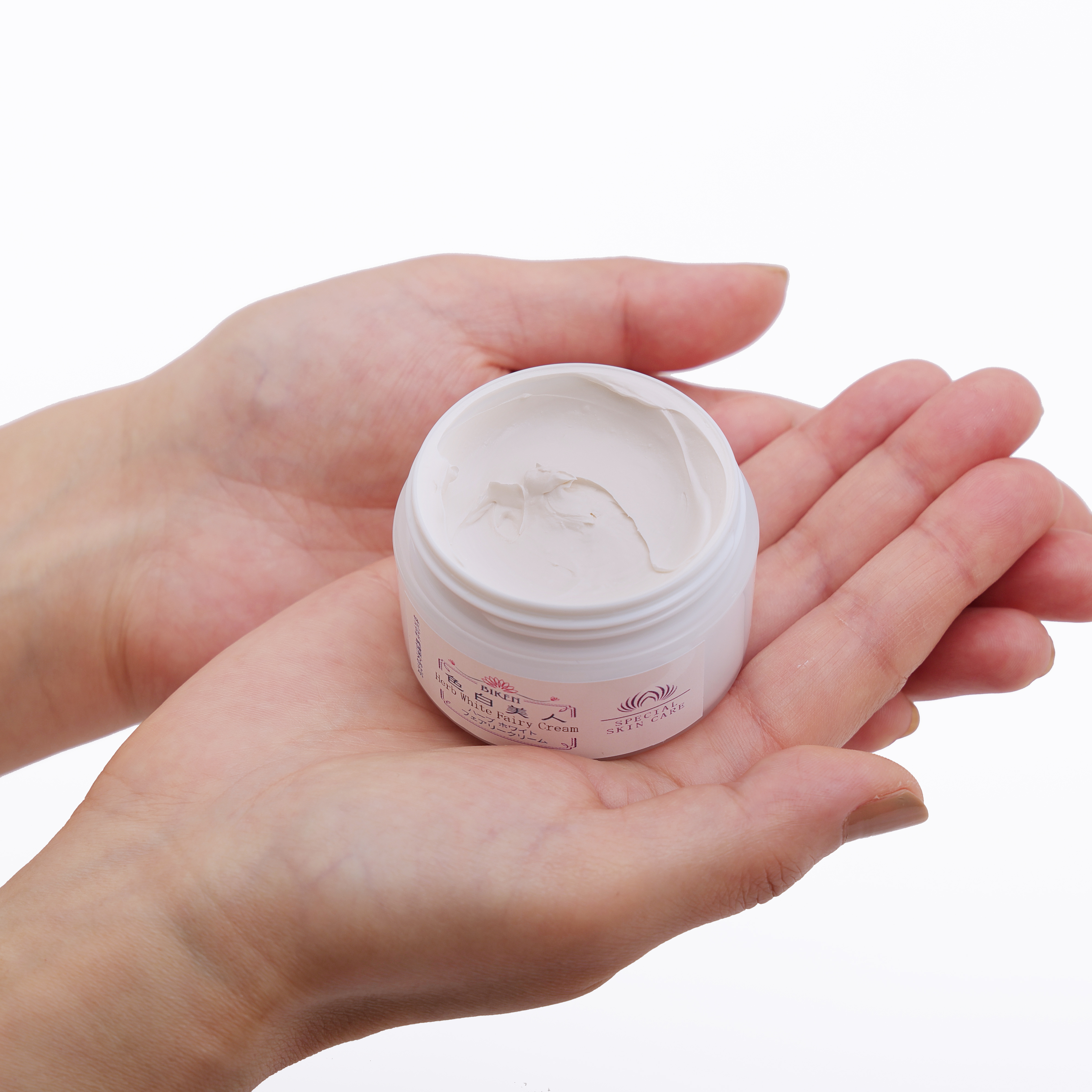 色白美人 ハーブ ホワイト フェアリークリーム(美白ファンデーション&保湿 日焼け止めクリーム)